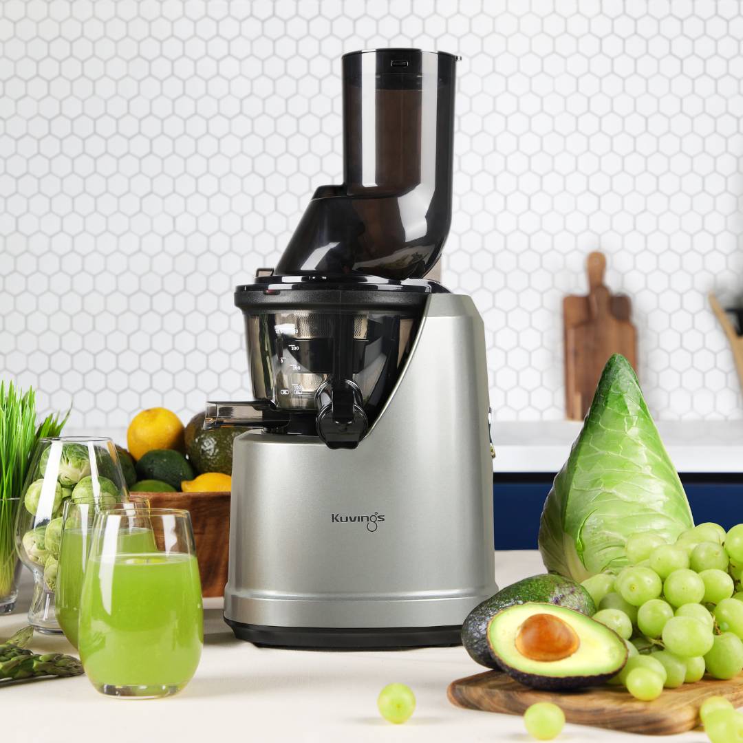 Extractor de jugo prensado en frío - Kuvings B1700 - mejor extractor de jugos, de frutas y verduras