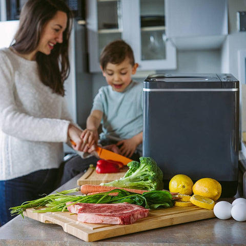 Compostera Eléctrica y Reciclador de Alimentos - FoodCycler
