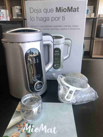OUTLET - Máquina para leches vegetales - MioMat Pro - 2da mano